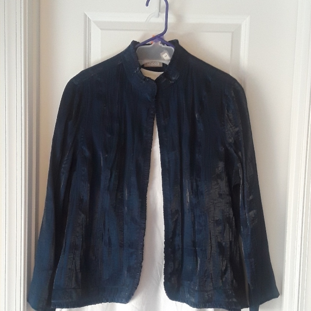 Chico's NWT crinkled satin jacket size 3